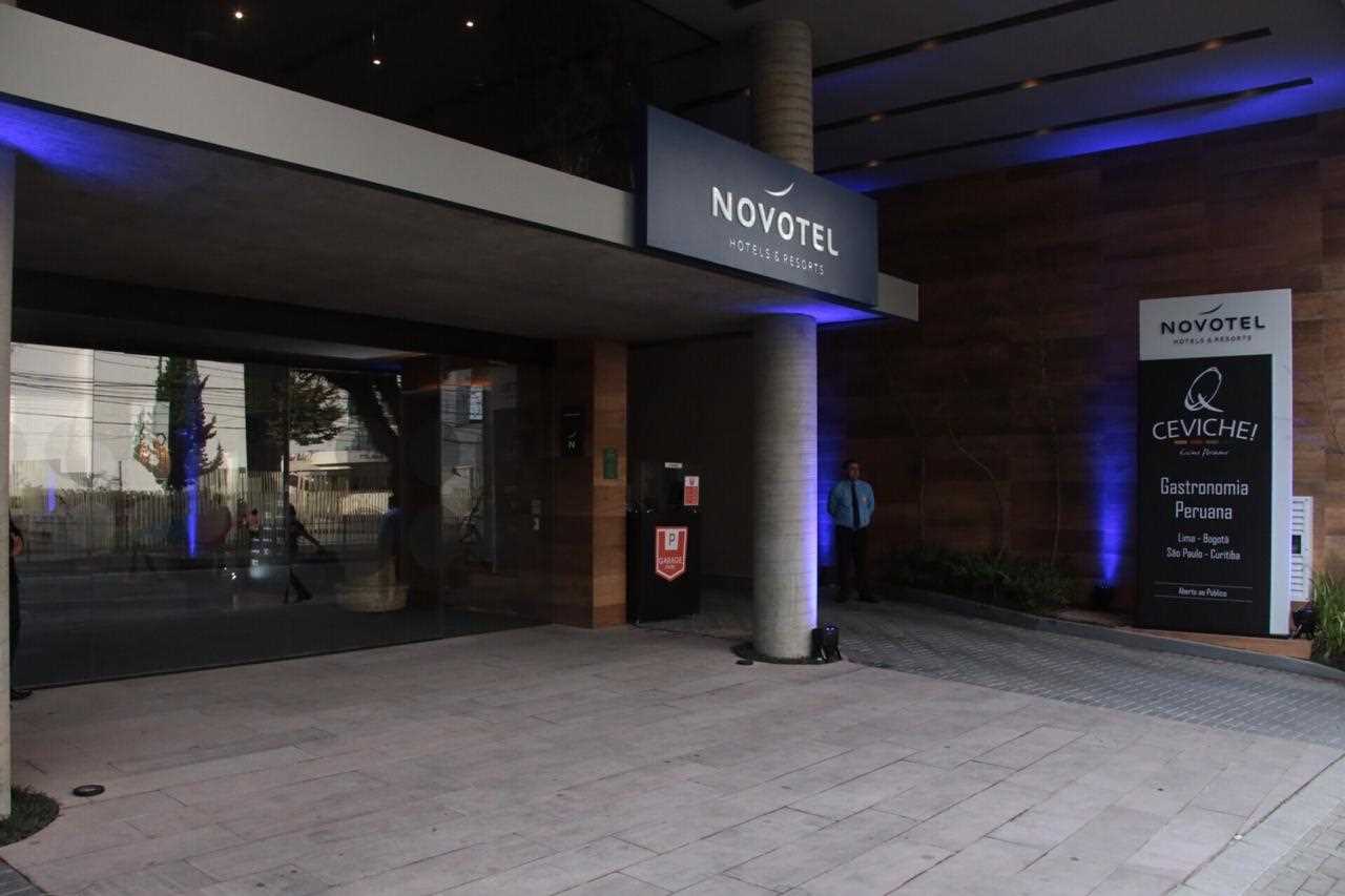 AccorHotels chega à marca de 300 hotéis no Brasil com a inauguração do Novotel Curitiba