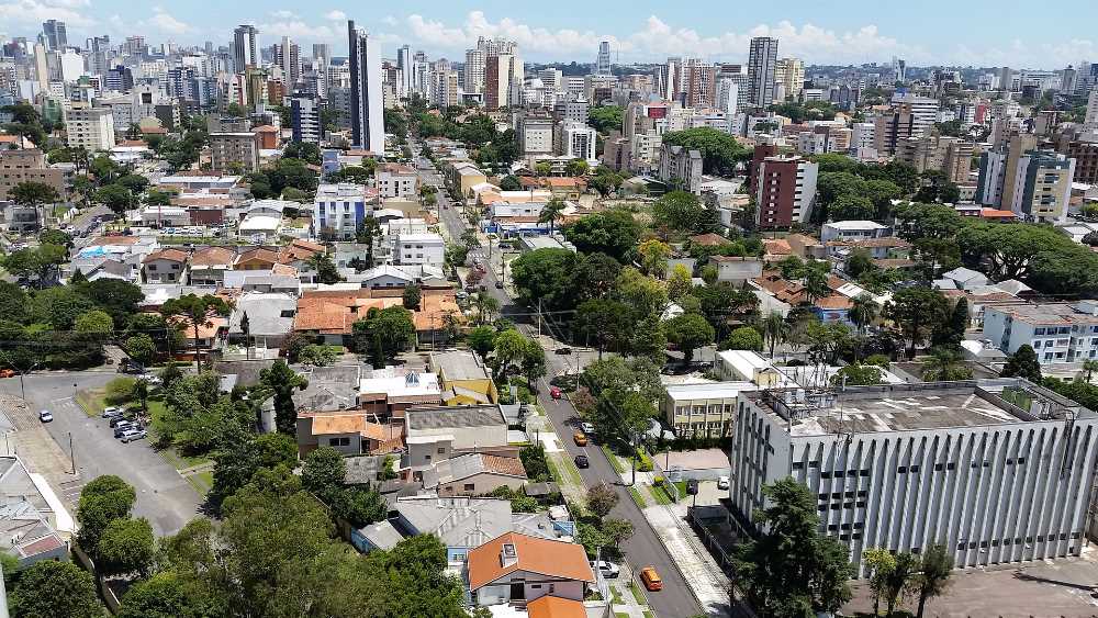13º salário é opção para quem pretende investir em imóveis