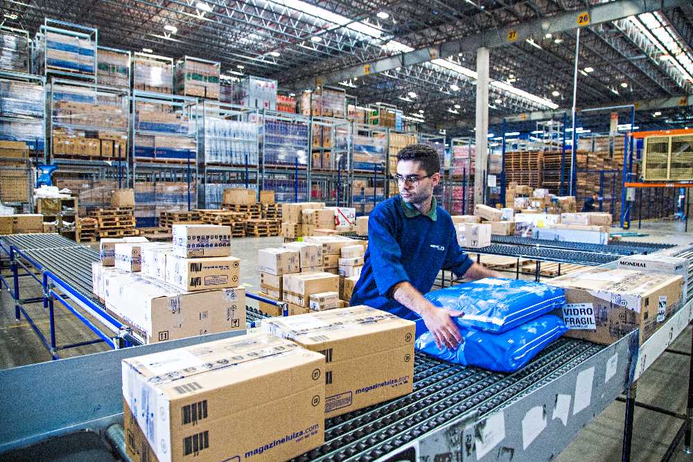 Magazine Luiza vende correspondente a “15 dias comuns” durante a Black Friday