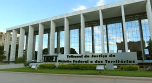 Altos salários elevam interesse nas carreiras do Poder Judiciário