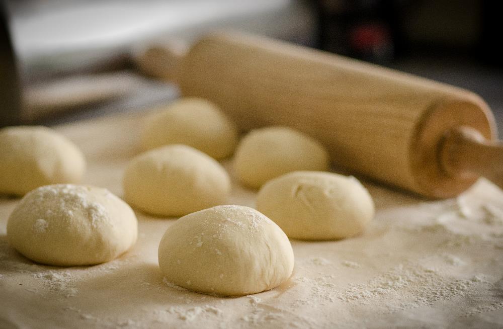 Supermercados que investem na linha de pães congelados reduzem custos operacionais