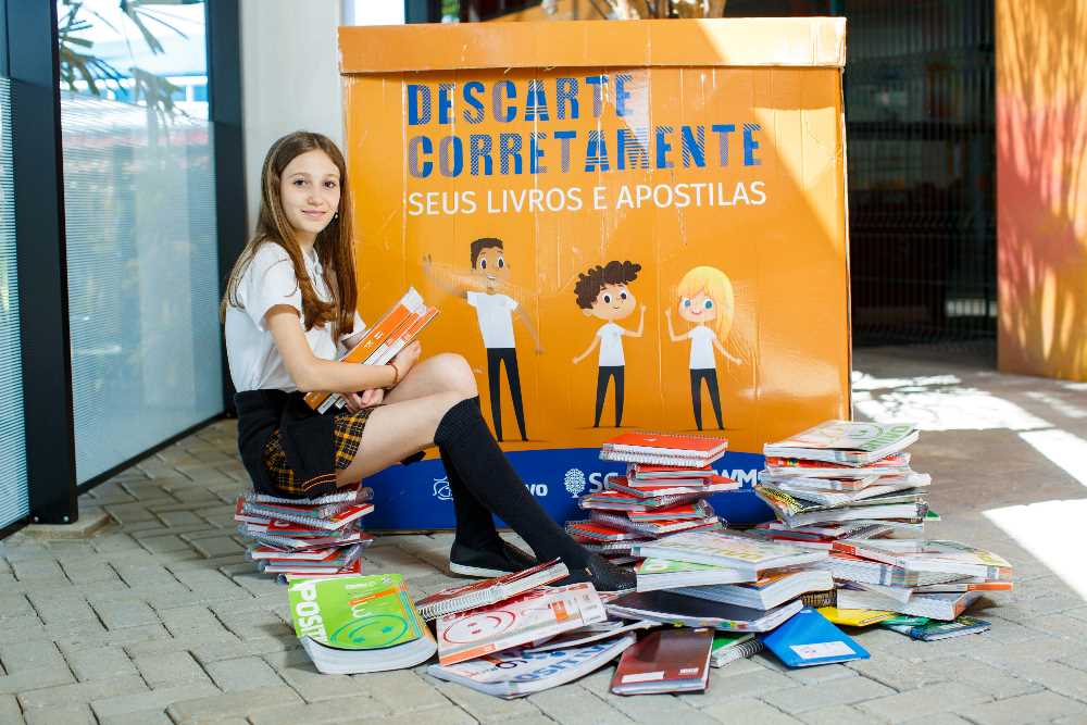 Positivo recicla mais de 23 toneladas de material didático usado