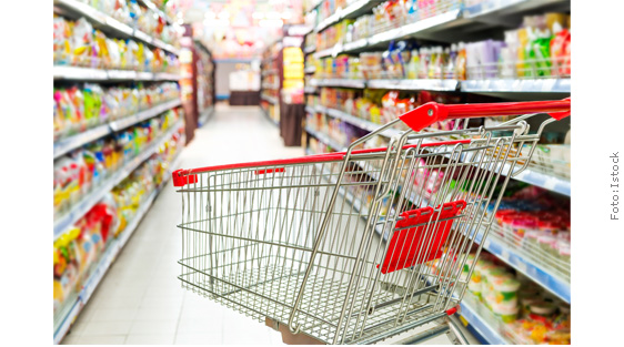 Atacarejos viram queridinhos na hora das compras
