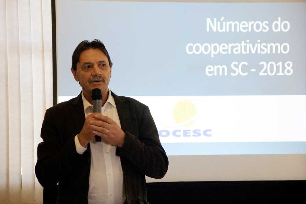 Com R$ 35,6 bilhões em receitas, cooperativas crescem e impulsionam a economia de SC
