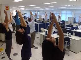 Pesquisa mostra queda de mais de 50% no afastamento de colaboradores por meio de ginástica laboral