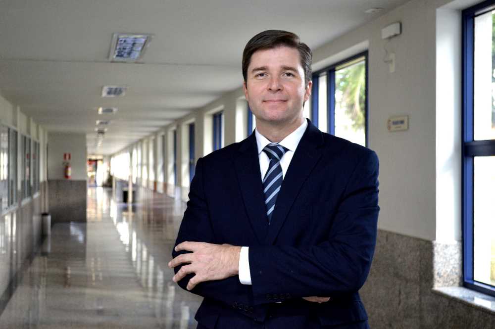 Continuação dos estudos é o caminho para promoção e aumento do salário