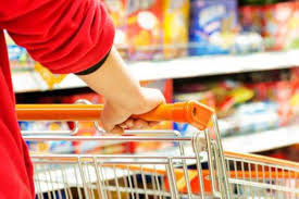 Incertezas na economia provocam queda na intenção de consumo dos paranaenses