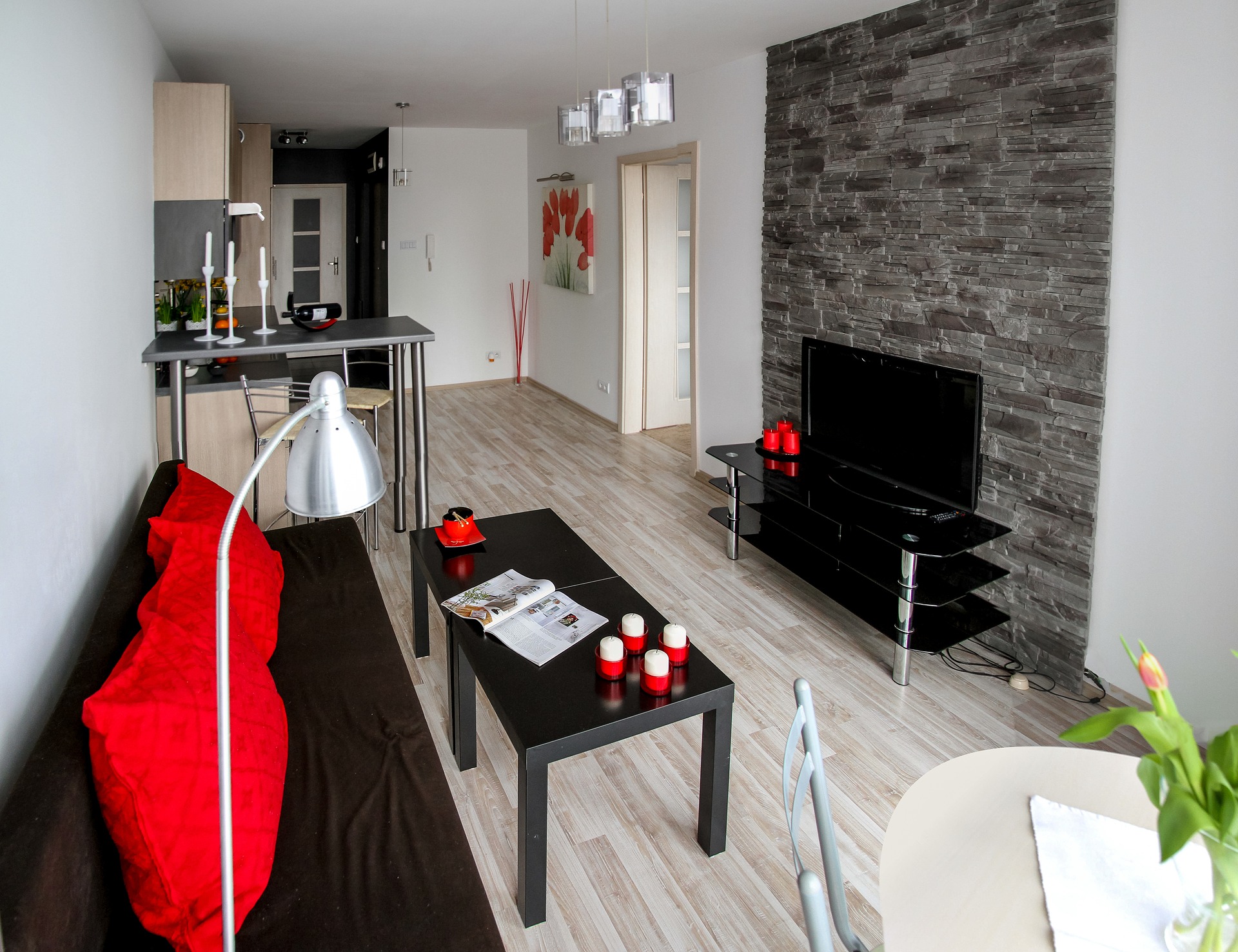 Estoques de imóveis em Curitiba continuam caindo