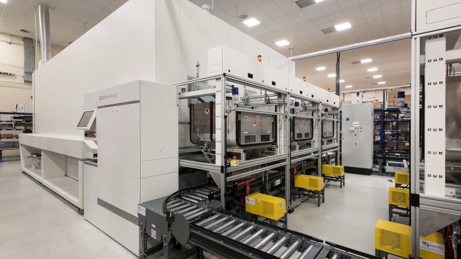 Robô reduz 70% do estoque de medicamentos e evita vencimentos em CDs