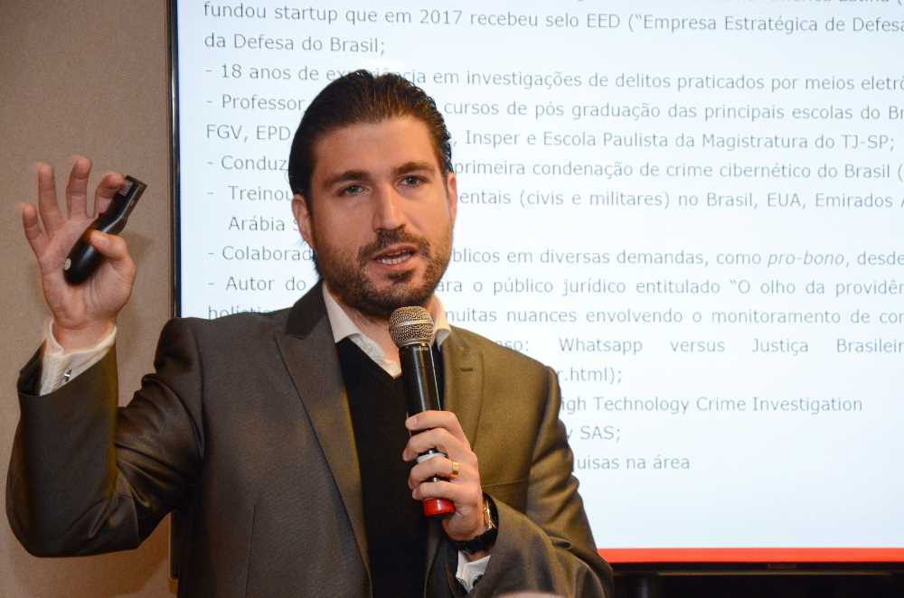 Empresas devem se adaptar o mais rápido possível à Lei Geral de Proteção de Dados. Multas podem chegar a R$ 50 milhões