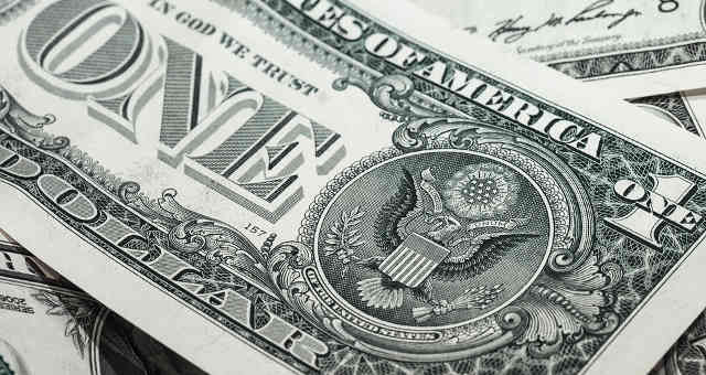 Dólar volta a subir e é cotado a R$ 4,068 nesta segunda-feira