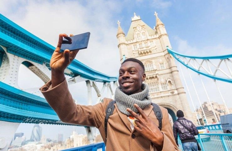 Conheça as 12 melhores profissões para quem gosta de viajar