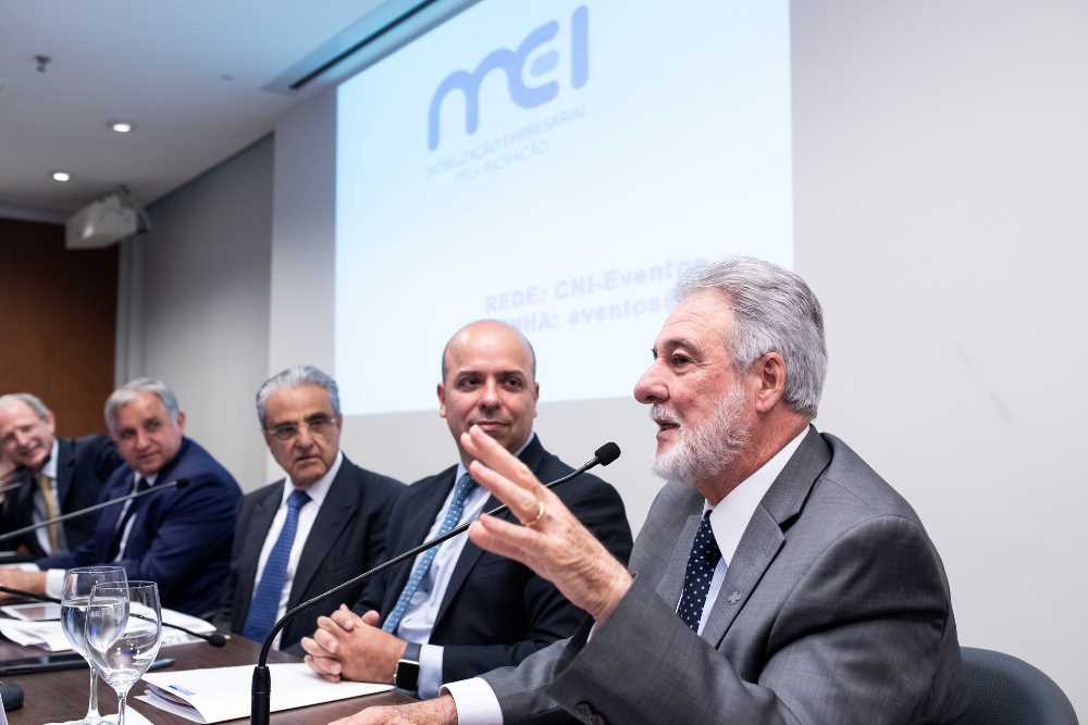 Governo brasileiro quer avançar 10 posições no ranking global de competitividade, no período de três anos