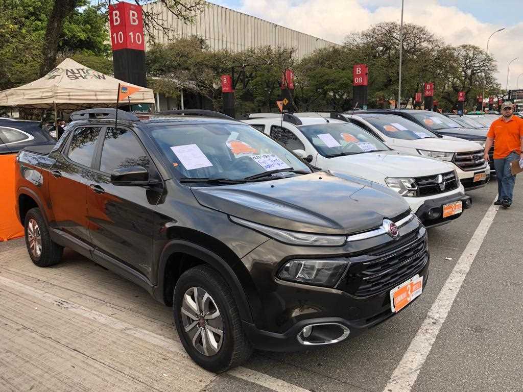 Vale a pena comprar um carro recuperado de financeira?
