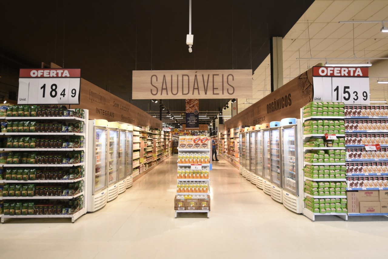 Com conceito de Nova Geração, Carrefour reinaugura hipermercado em Curitiba