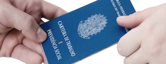 Emprego em agosto tem o melhor resultado em  seis anos. Mais de 590 mil postos de trabalho foram criados este ano