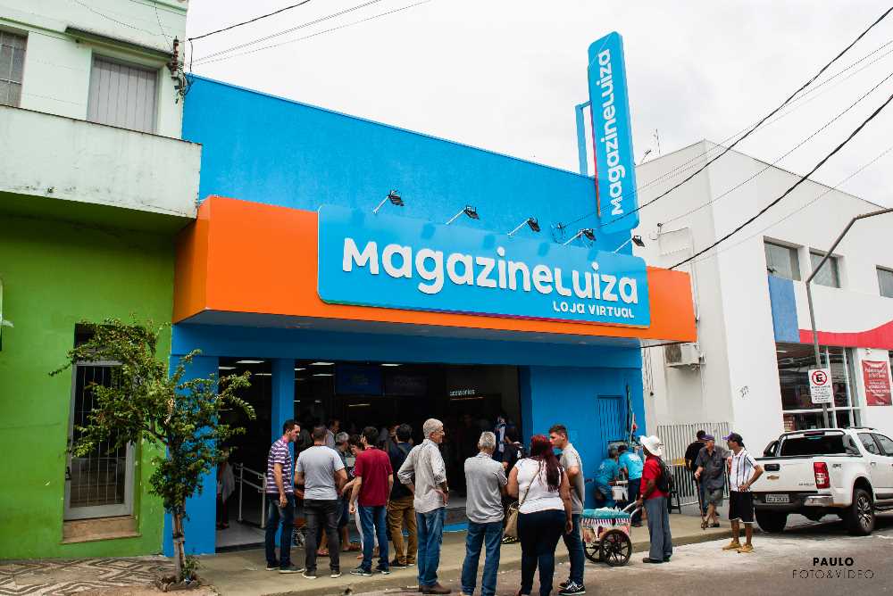 Magalu abre sua primeira loja com novo conceito e tecnologias
