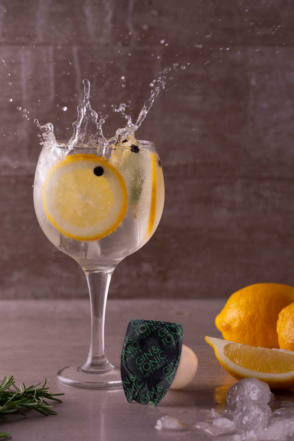 Conheça as primeiras bebidas alcoólicas em cápsulas do Brasil