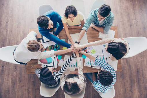 Cresce o investimento de empresas em causas sociais