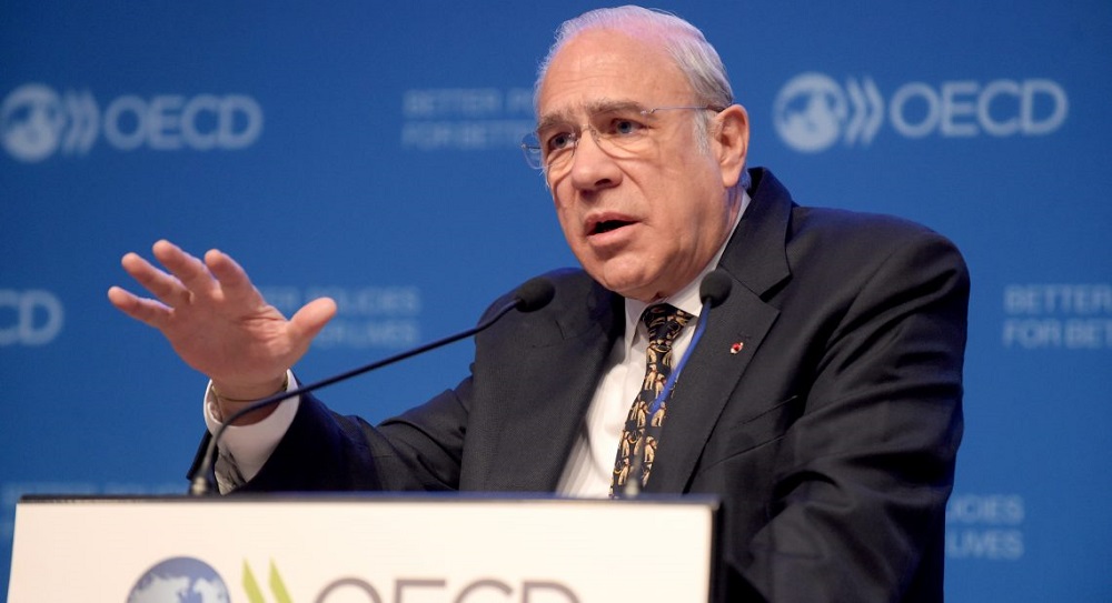 Cada mês de isolamento reduz em 2 pontos o crescimento anual das grandes economias