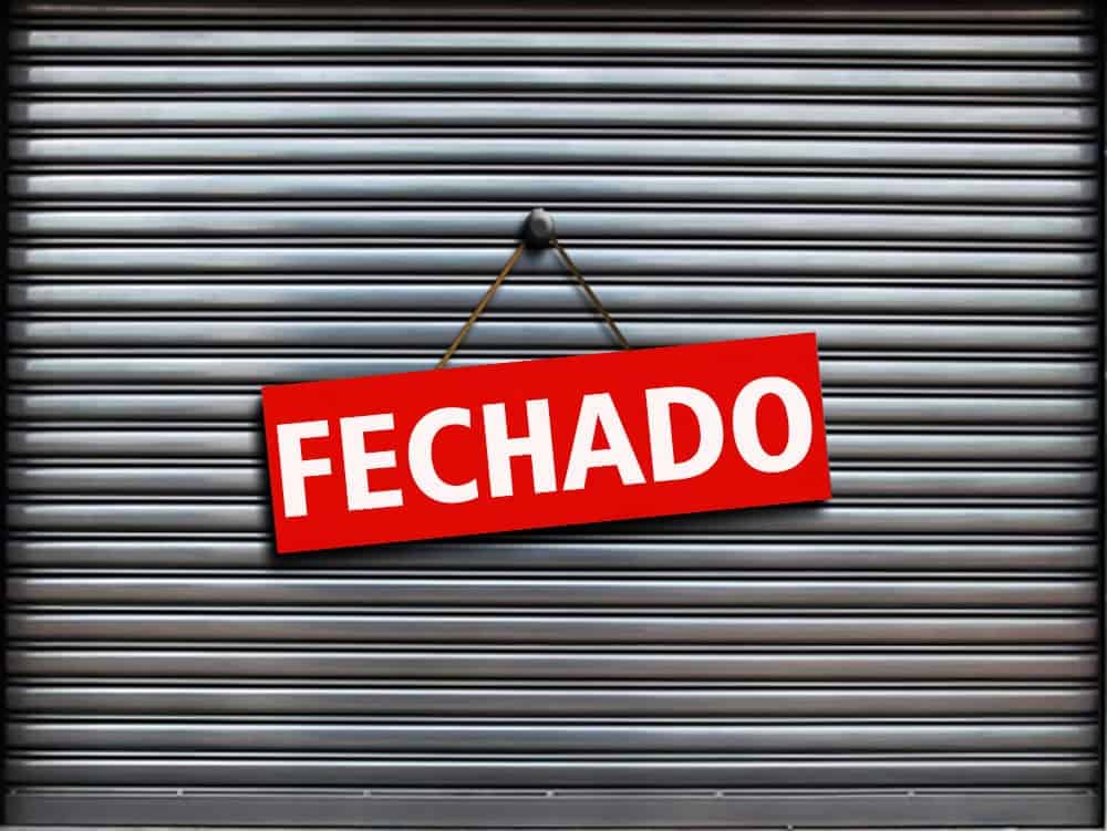 Proprietários de bares, restaurantes, cafeterias e casas noturnas de Curitiba são contra reabertura precoce do comércio