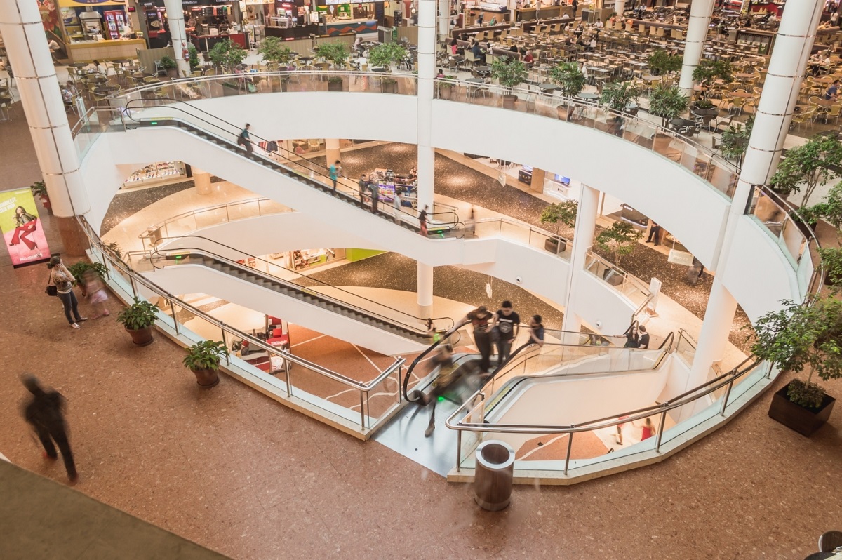 Depois de dois meses fechados, shoppings de Curitiba poderão reabrir nesta segunda-feira