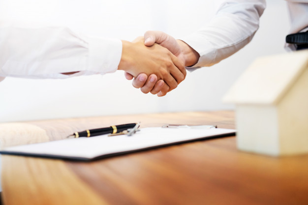 Ferramenta gratuita para contratação da garantia de locação facilita o dia a dia das imobiliárias