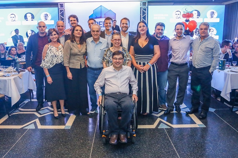 Rede imóveis completa 27 anos