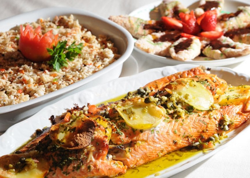 Consumidores economizam créditos do cartão alimentação para gastá-los na ceia de Ano Novo