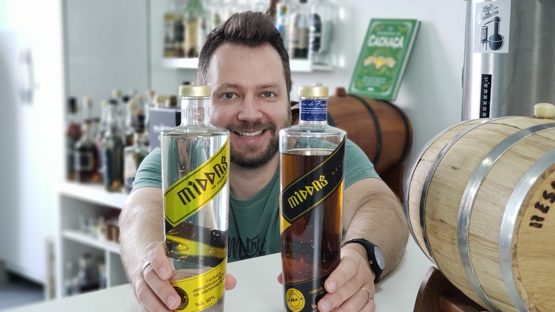 Apreciado na gastronomia de luxo, ouro é utilizado na fabricação de cachaça