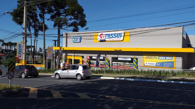 Nissei segue em expansão e inaugura mais 3 farmácias