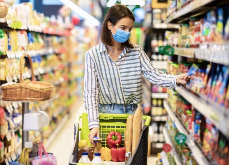 Consumidor dita as novas tendências de embalagens e rótulos, visando conveniência nas compras