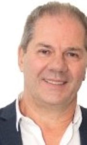 Carlos Beal assume presidência da Apras