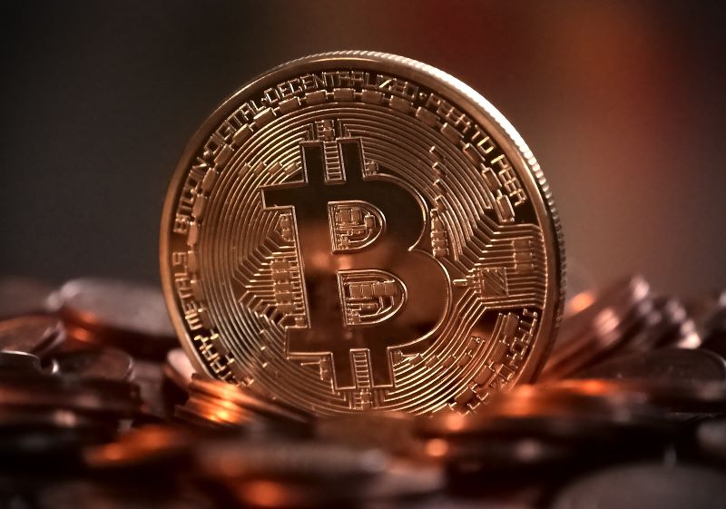 Investidores aguardam quarto “Halving” do Bitcoin, que reduz pela metade a emissão da criptomoeda
