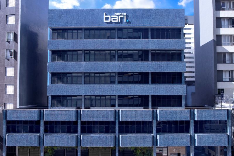 Banco Bari tem mais de 50 vagas abertas para diferentes cargos