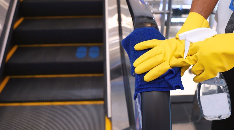 Setor de limpeza abre mais de mil vagas durante a pandemia
