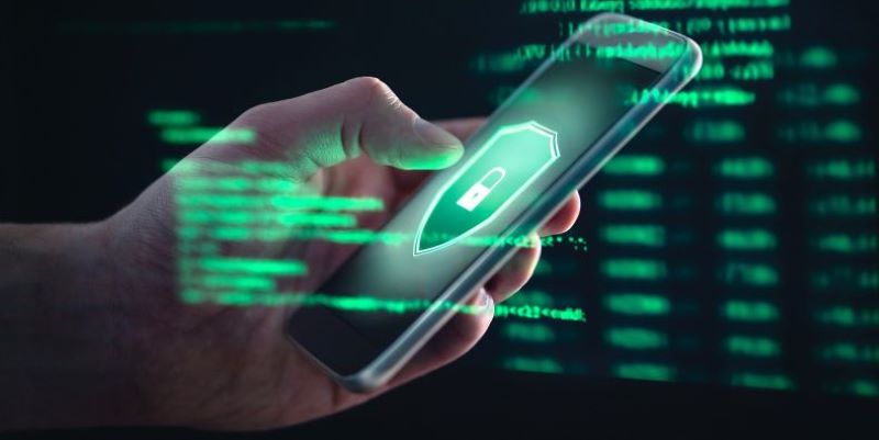 Telefonia blindada e criptografada: entenda as diferenças e porque empresas devem ter as duas