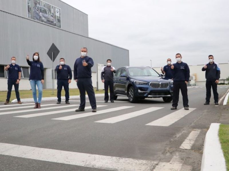 BMW celebra produção de 70 mil veículos na fábrica de Araquari