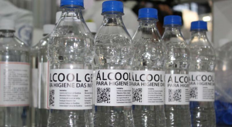 Venda de álcool em gel diminui mais 50% no mercado farmacêutico este ano