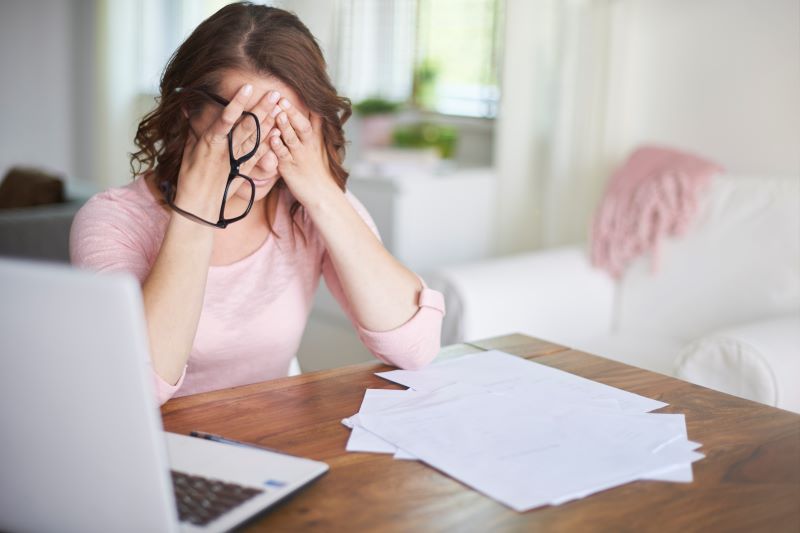 Treinamentos de saúde mental ganham força em empresas diante do aumento de afastamentos