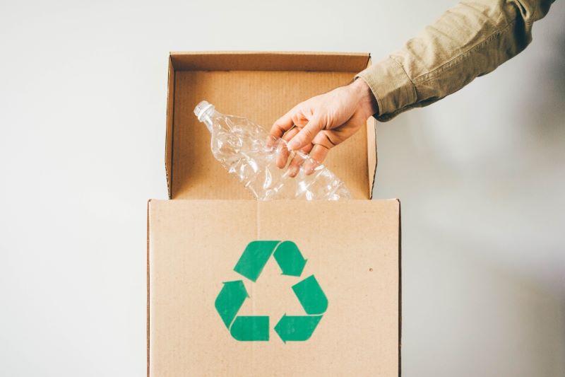 Incentivado pela economia circular, setor industrial recicla resíduos e implanta métodos sustentáveis na rotina
