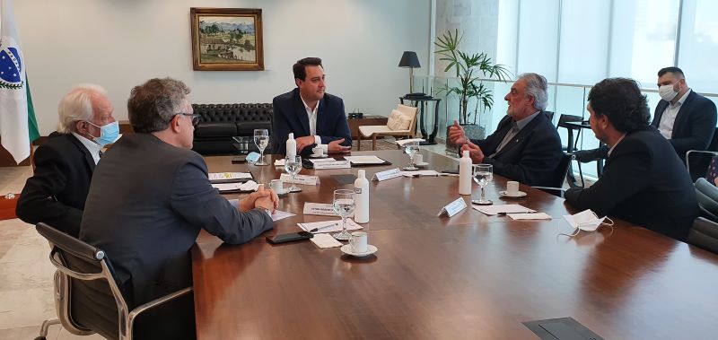 Sebrae e Governo do Paraná ratificam parcerias pelo empreendedorismo e pequenos negócios