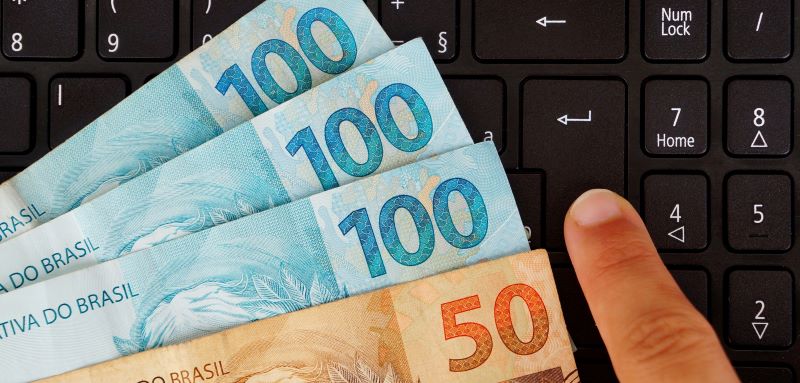 Governo prevê arrecadar R$ 4,4 bi com taxação de fintechs, bets e JCP