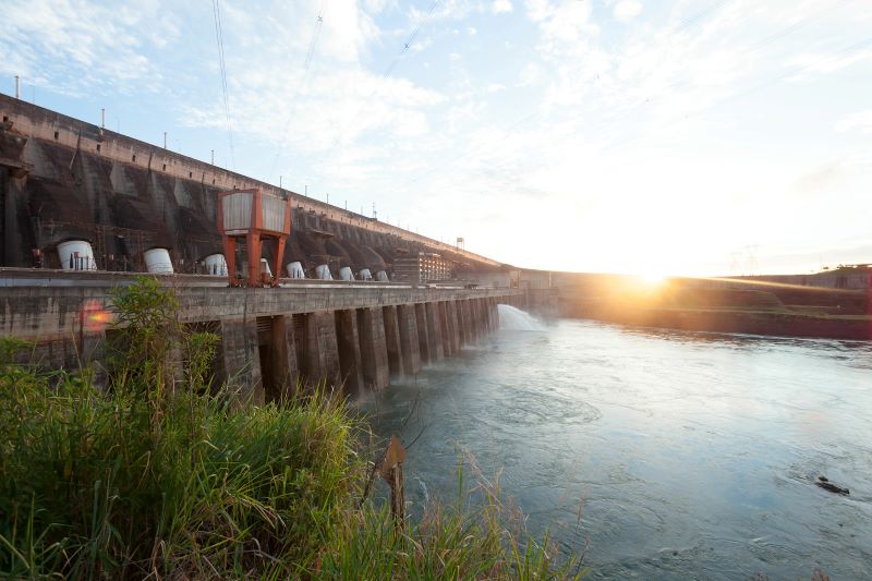 Níveis de energia armazenada devem fechar março acima de 80% em três subsistemas