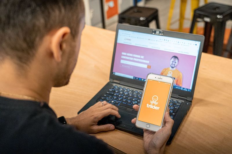 Marido de aluguel é o serviço mais contratado em Curitiba em app de reformas