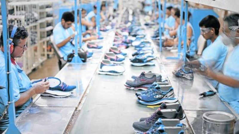 Indústria calçadista gerou 43,5 mil empregos até outubro