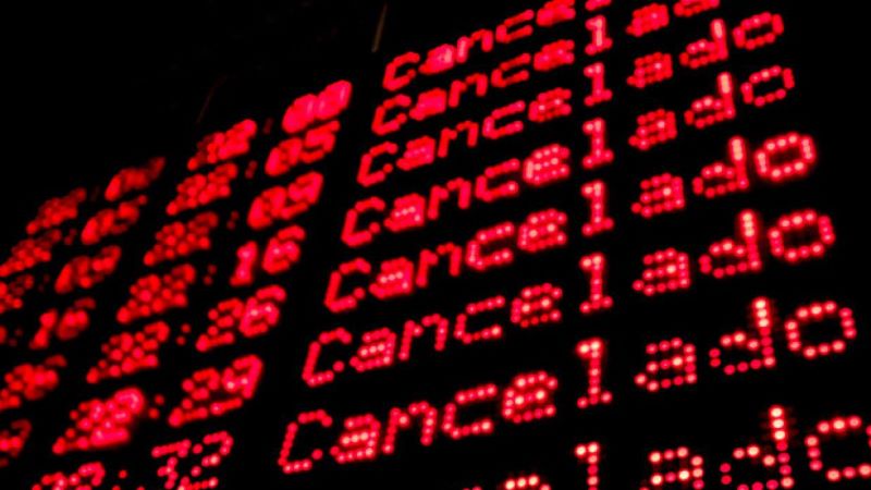 Voo cancelado durante a pandemia. O que fazer?