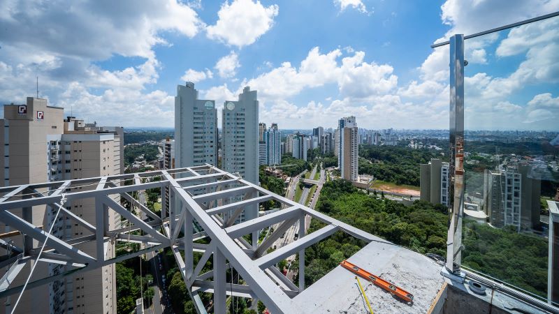 Construção civil no Paraná projeta expansão e contratações em 2022