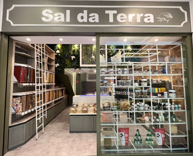 Loja de produtos naturais a granel é novidade em shopping de Curitiba