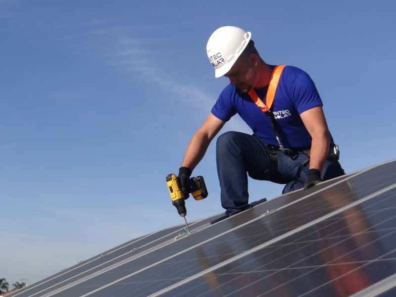 Energia solar é solução para aumento na conta de luz estimado em 21% em 2022
